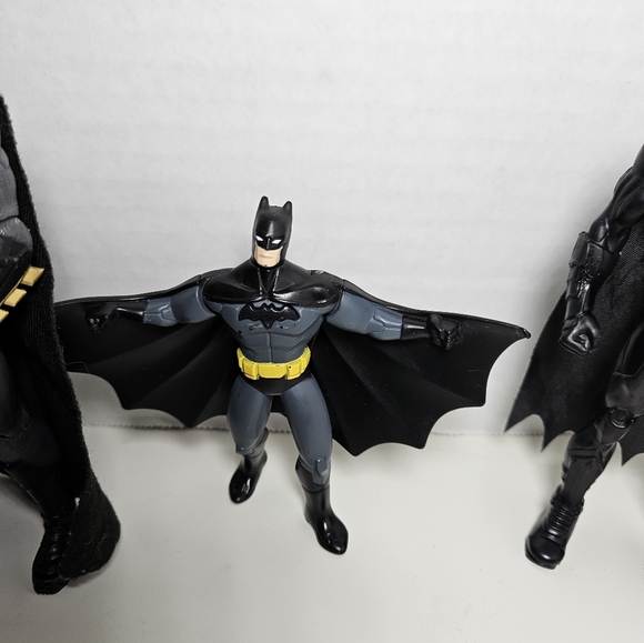 Batman Figures  Lot of 3 - Picture 4 of 5